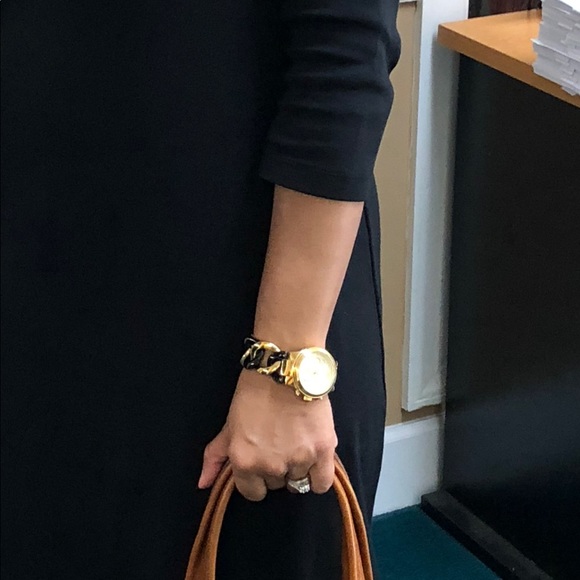 Two-Tone Runway Twist Women's Watch - Picture 4 of 8